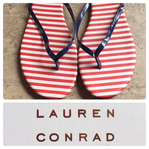 LC Lauren Conrad Red White & Blue Flip Flops - Picture 2 of 4